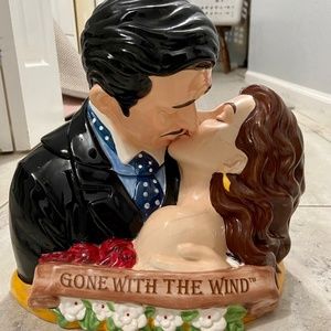 Cookie, trinket jar GONE With The Wind